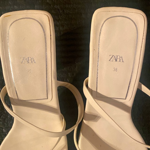 Zara square toe block strappy heel - Picture 2 of 3